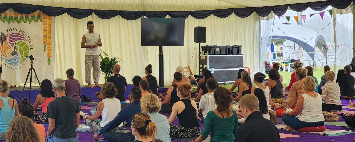 Morning Yoga Flow & Chakra Meditation